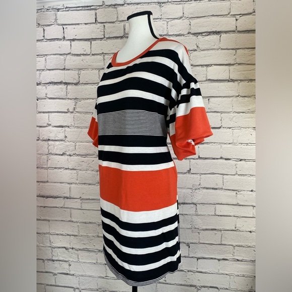Umgee Black & White Striped a Monochromatic Color Block Puff Sleeve Dress Large - Picture 7 of 10